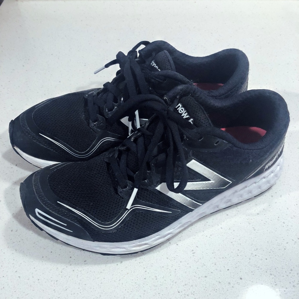 NEW BALANCE ✨ - Athletic Shoes